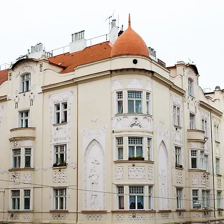 Simackova 15/52 Appartement Praag
